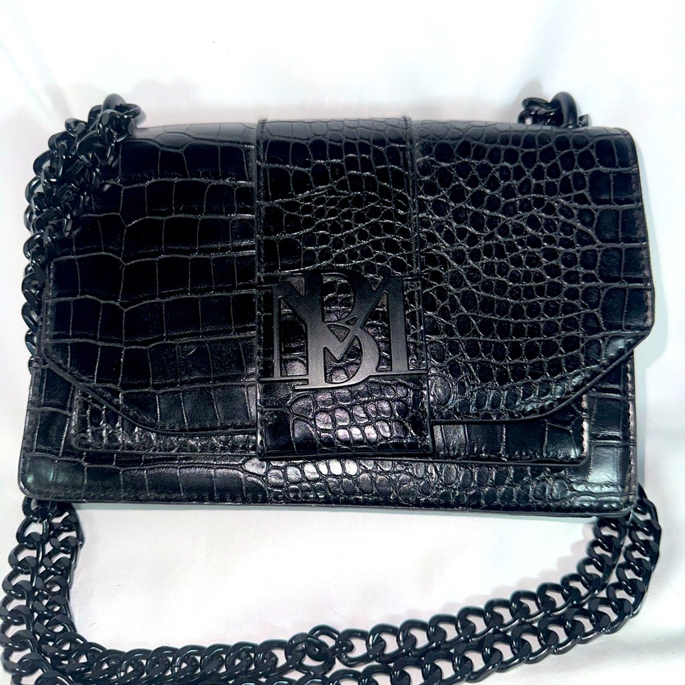 Badgley Mischka Black Chain Faux Crocodile Shoulder Bag